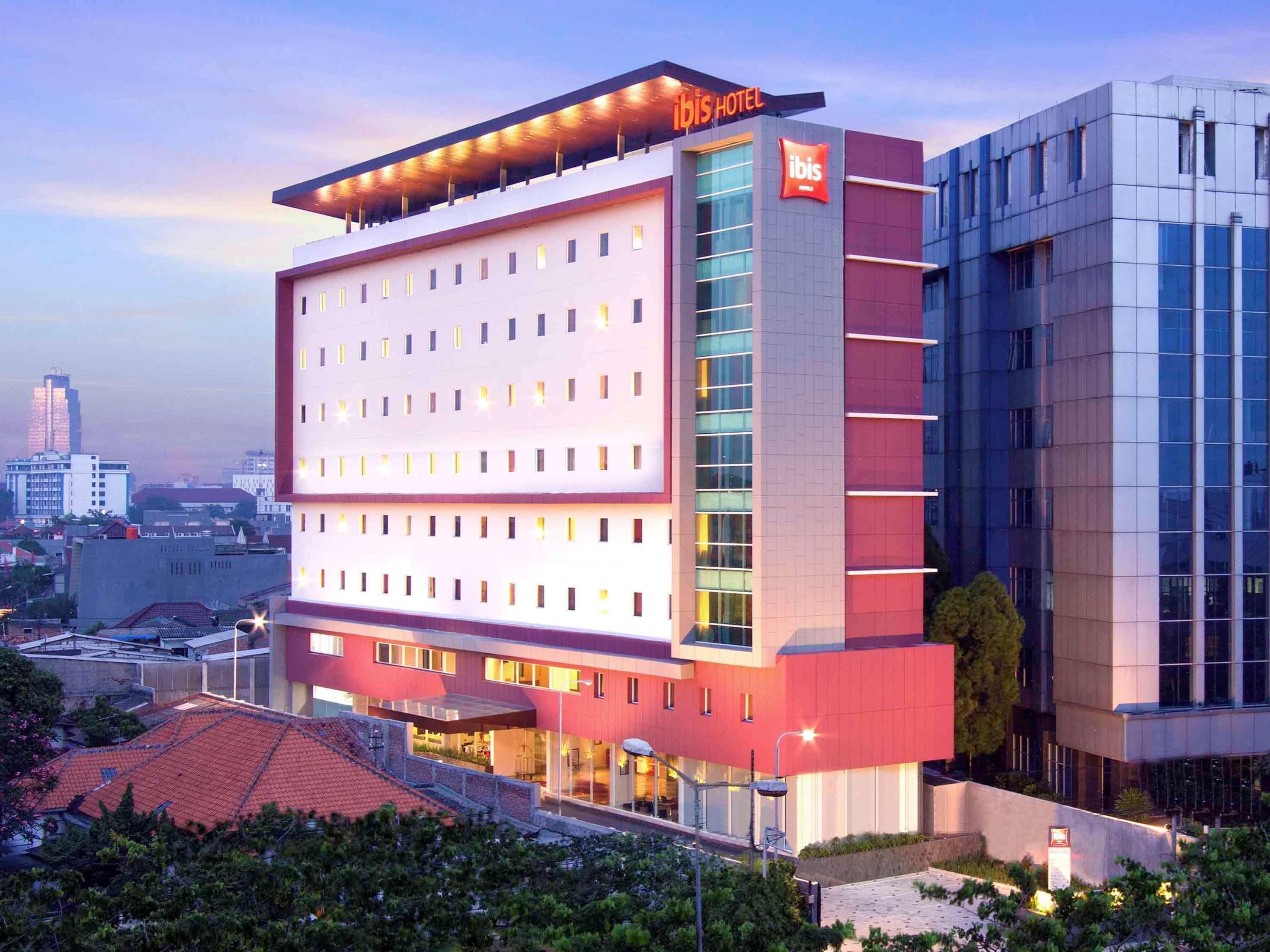 Ibis Jakarta Senen Exteriér fotografie